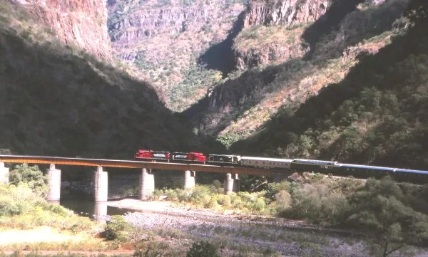 Mexican Rail Spectacular