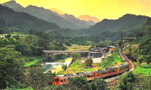 Taiwan By Rail
